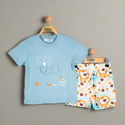 Boy's T-shirt and shorts set sizes from 2Y to 5Y
