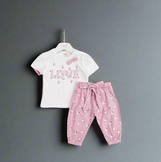 Baby girl's T - shirt and short set sizes from 9M to 24M