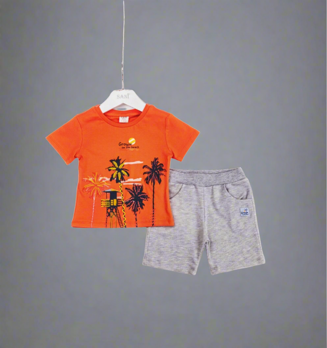 Boy's T-Shirt and short set sizes from 2Y to 4Y