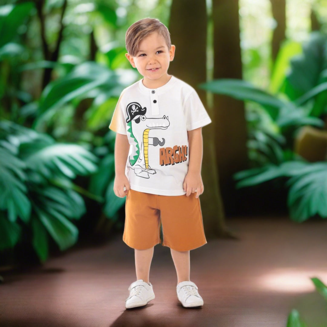 Boys T-Shirt And Shorts Set sizes from 3Y to 6Y