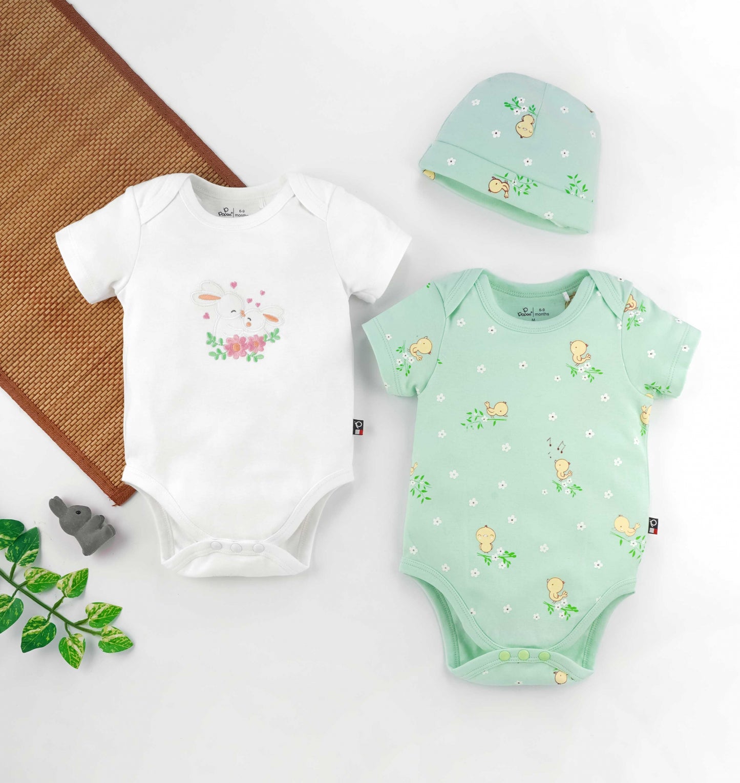 Organic cotton 3PC Bodysuit and cap MINIME girl's, sizes range from NB to 6M